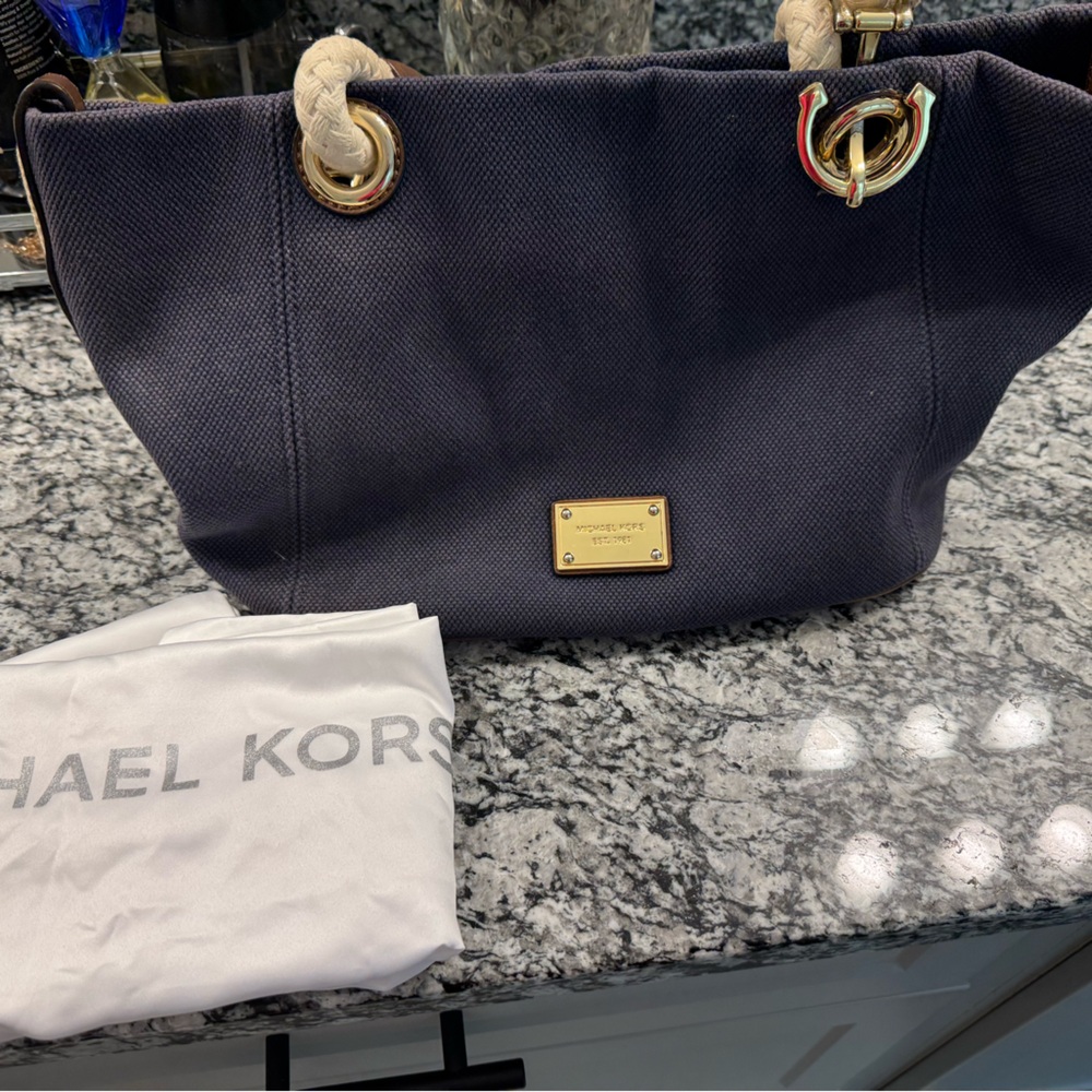 Michael Kor canvas purse
